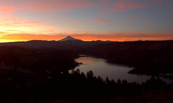 Billy-Chinook-Sunset-570x339.jpg